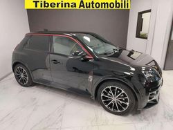 Nero Usata 2025 Renault 5 E-Tech Iconic Tre volumi | 31.900 € (Molto cara)