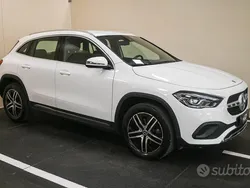 Bianco Usata 2023 Mercedes GLA200 SUV | 38.500 € (Buon prezzo)