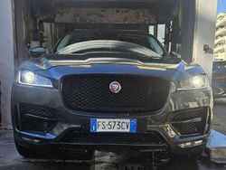 Grigio Usata 2018 Jaguar F-Pace R-Sport SUV | 16.900 €