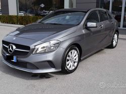 Grigio Usata 2016 Mercedes A160 Tre volumi | 17.500 € (Cara)