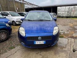 Blu/azzurro Usata 2006 Fiat Grande Punto Emotion Due volumi | 1890 € (Buon prezzo)