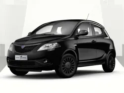 Nero Nuova 2024 Lancia Ypsilon Silver Due volumi | 14.500 € (Buon prezzo)