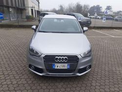 Argento Usata 2014 Audi A1 Sportback Attraction Due volumi | 9800 € (Buon prezzo)