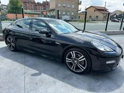 Nero metallizzato Usata 2011 Porsche Panamera Tre volumi | 24.990 €