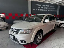 Bianco perlato Usata 2012 Fiat Freemont Lounge SUV | 6900 € (Buon prezzo)