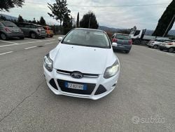 Bianco Usata 2012 Ford Focus Titanium Tre volumi | 5000 €