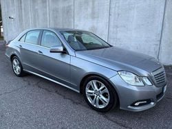 Grigio Usata 2009 Mercedes E350 Tre volumi | 9700 € (Buon prezzo)