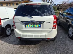Bianco Usata 2017 Mahindra XUV500 SUV | 8000 € (Buon prezzo)