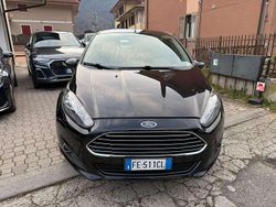 Nero Usata 2016 Ford Fiesta Tre volumi | 7200 € (Buon prezzo)