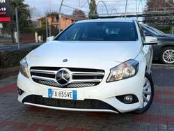 Bianco Usata 2014 Mercedes A180 Tre volumi | 9990 € (Ottimo prezzo)