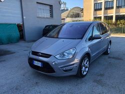 Grigio Usata 2010 Ford S-MAX Titanium Monovolume | 3900 € (Buon prezzo)