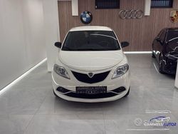Bianco Usata 2017 Lancia Ypsilon Gold Due volumi | 6490 € (Buon prezzo)