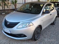 Argento Usata 2019 Lancia Ypsilon S Due volumi | 8999 € (Ottimo prezzo)