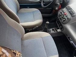 Blu Usata 2004 Fiat 600 Tre volumi | 1500 €