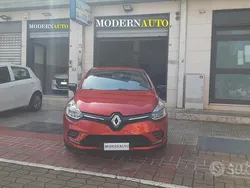 Nero Usata 2019 Renault Clio IV Tre volumi | 10.000 € (Buon prezzo)