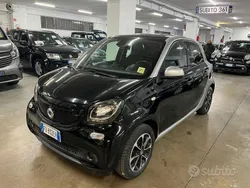 Nero Usata 2016 Smart ForFour Due volumi | 8200 € (Buon prezzo)