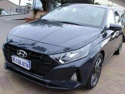 Grigio Usata 2023 Hyundai i20 Due volumi | 14.900 € (Buon prezzo)
