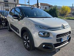 Usata 2017 Citroën C3 Shine Tre volumi | 9490 €