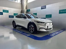Bianco Usata 2023 Ford Mustang Mach-E Premium SUV | 39.900 € (Cara)