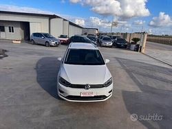 Bianco Usata 2017 VW Golf Sportsvan Highline Monovolume | 8999 € (Ottimo prezzo)