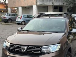 Usata 2020 Dacia Sandero Due volumi | 8999 € (Buon prezzo)