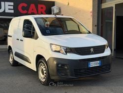 Bianco Usata 2021 Peugeot Partner Premium Monovolume | 14.499 € (Buon prezzo)