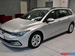 Grigio Usata 2022 VW Golf VIII Station wagon | 19.900 € (Ottimo prezzo)