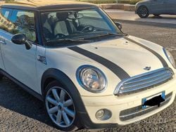 Bianco Usata 2010 Mini Cooper Due volumi | 2700 € (Ottimo prezzo)
