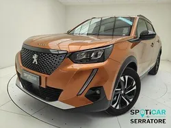 Arancione Usata 2022 Peugeot 2008 Allure SUV | 17.486 € (Buon prezzo)