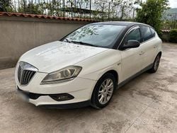 Bianco Usata 2009 Lancia Delta Due volumi | 2300 € (Ottimo prezzo)
