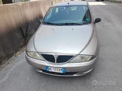 Usata 2001 Lancia Ypsilon Due volumi | 500 € (Super prezzo)