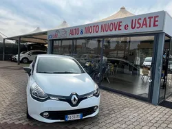 Bianco Usata 2015 Renault Clio IV Tre volumi | 7000 € (Buon prezzo)