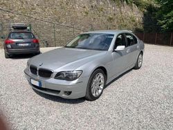 Usata 2006 BMW 730 Tre volumi | 8500 €
