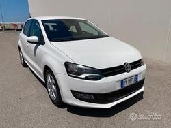 Bianco Usata 2009 VW Polo Highline Due volumi | 4300 € (Ottimo prezzo)