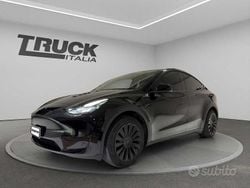 Nero Usata 2025 Tesla Model Y RWD SUV | 34.950 € (Buon prezzo)