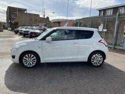 Bianco Usata 2013 Suzuki Swift Tre volumi | 5800 € (Buon prezzo)