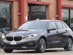 Mineralgrau metallic Usata 2021 BMW 120 Advantage Due volumi | 28.000 € (Ottimo prezzo)