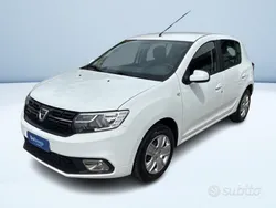 Bianco pastello Usata 2019 Dacia Sandero Comfort Due volumi | 9900 € (Molto cara)