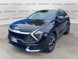 Nero Usata 2023 Kia Sportage Style SUV | 30.990 € (Buon prezzo)