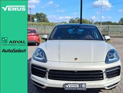 Beige Usata 2021 Porsche Cayenne SUV | 66.900 € (Super prezzo)