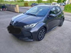 Usata 2022 Toyota Yaris Hybrid Tre volumi | 18.500 € (Buon prezzo)