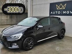 Nero Usata 2020 Renault Clio V Zen Tre volumi | 10.800 € (Buon prezzo)