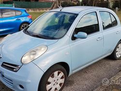 Usata 2005 Nissan Micra Tre volumi | 1300 € (Buon prezzo)
