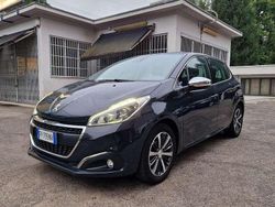 Grigio Usata 2018 Peugeot 208 Allure Due volumi | 7500 € (Buon prezzo)