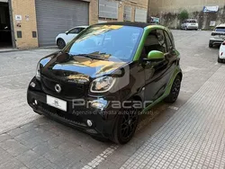 Nero Usata 2019 Smart ForTwo Electric Drive Passion Due volumi | 9500 € (Buon prezzo)