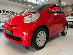 Marrone Usata 2009 Toyota iQ Sol Due volumi | 5900 € (Ottimo prezzo)