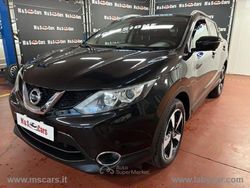 Nero Usata 2017 Nissan Qashqai N-Connecta SUV | 13.490 € (Buon prezzo)