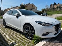 Bianco Usata 2018 Mazda 3 Evolve Tre volumi | 10.500 € (Buon prezzo)