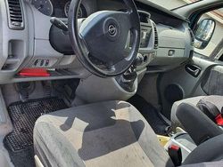 Verde Usata 2008 Opel Vivaro Furgone | 8500 € (Buon prezzo)