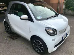 Bianco Usata 2015 Smart ForTwo Coupé Passion Due volumi | 11.250 € (Buon prezzo)